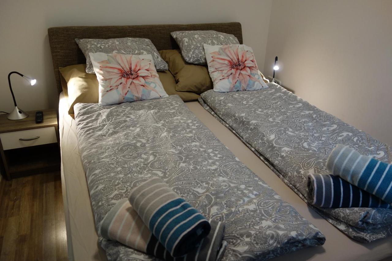 Best Relax Heviz Apartman Экстерьер фото